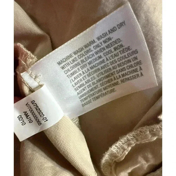 $10 BUNDLE DEAL 🎉🎉Crop jacket woman’s xlarge 3/4 sleeves,zip, ruffle collar - Picture 6 of 7